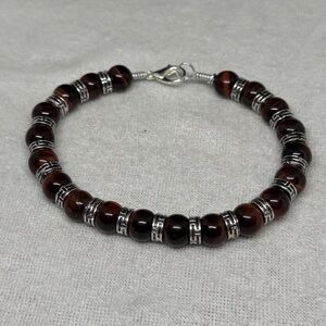 Brown Cats Eye Beaded Bracelet with Silver Accents